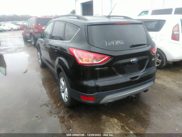 2016 Ford Escape, VIN: 1FMCU9G96GUB57055