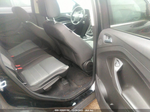 2016 Ford Escape, VIN: 1FMCU9G96GUB57055