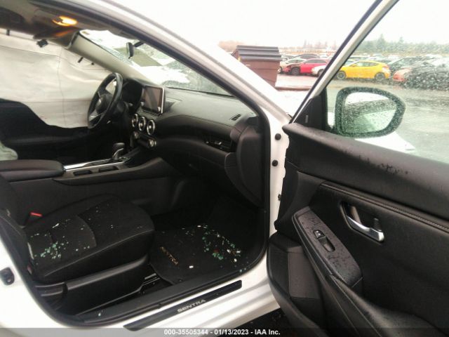 3N1AB8CVXNY231590 Nissan SENTRA SV