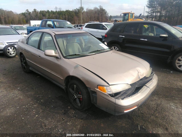1995 HONDA ACCORD EX VIN: 1HGCD5657SA068490