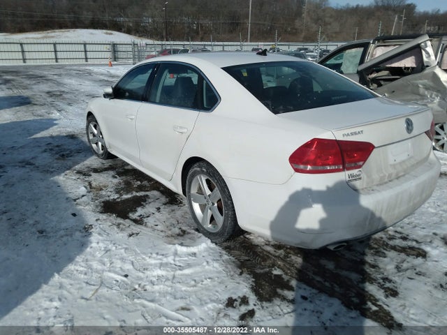 1VWBP7A37DC139422 Volkswagen Passat Se W/sunroof & Nav