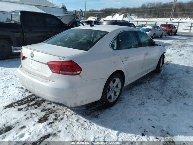 1VWBP7A37DC139422 Volkswagen Passat Se W/sunroof & Nav