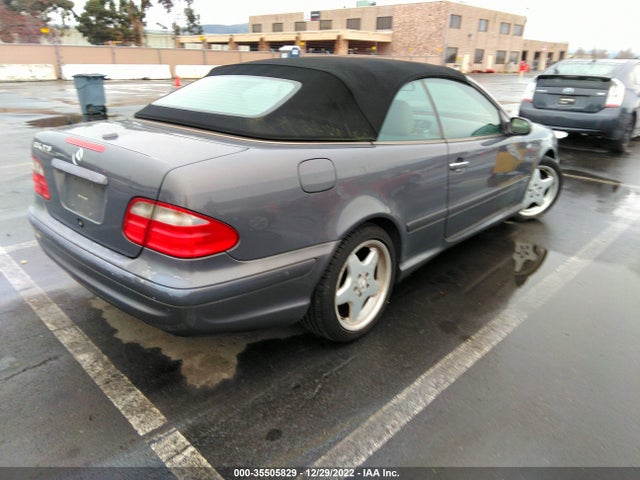 2003 MERCEDES-BENZ CLK-CLASS 3.2L VIN: WDBLK65G53T137906