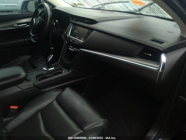 2017 Cadillac XT5, VIN: 1GYKNERS5HZ171565