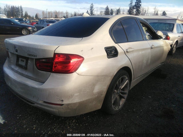 2014 BMW 3 SERIES 320I XDRIVE VIN: WBA3C3C53EF985120