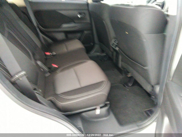 JA4AD2A3XLZ003902 Mitsubishi Outlander Es