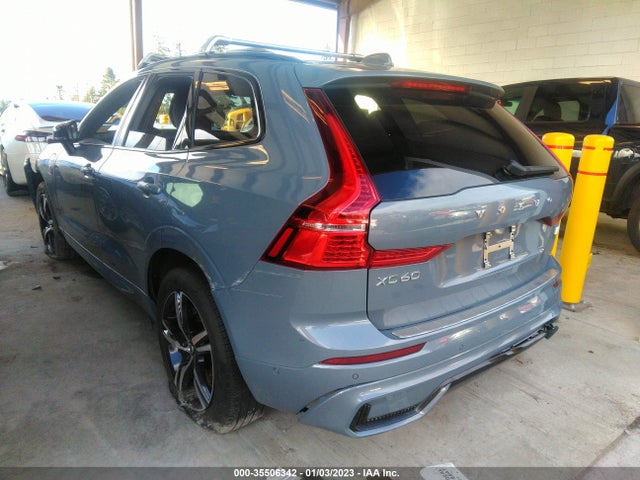 Volvo XC60 RECHARGE 2022 YV4H60DM4N1042023 Image 3
