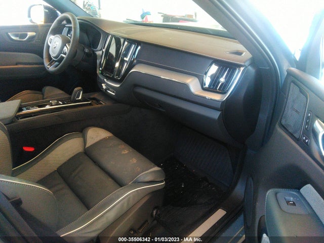 Volvo XC60 RECHARGE 2022 YV4H60DM4N1042023 Image 5