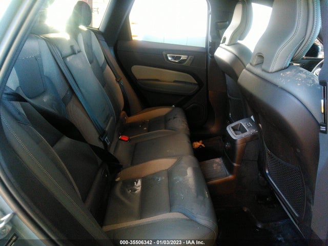 Volvo XC60 RECHARGE 2022 YV4H60DM4N1042023 Image 8