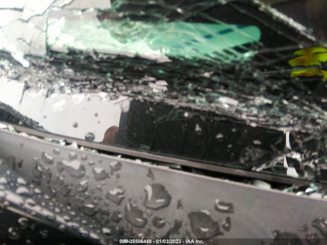 5FNYF5H14JB025739 Honda PILOT LX
