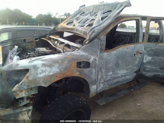 1N6BA1F47JN547595 Nissan Titan Xd Platinum Reserve