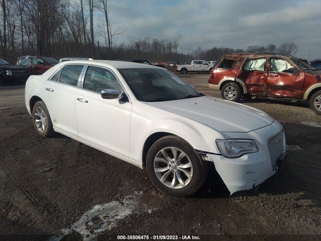 2015 Chrysler 300, VIN: 2C3CCAAG5FH796727