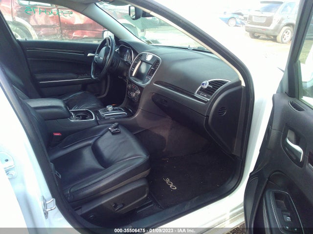 2015 Chrysler 300, VIN: 2C3CCAAG5FH796727