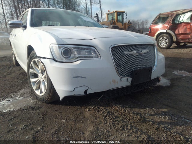 2015 Chrysler 300, VIN: 2C3CCAAG5FH796727