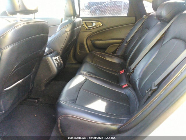 Chrysler 200 C 2015 1C3CCCEG2FN648791 Image 8