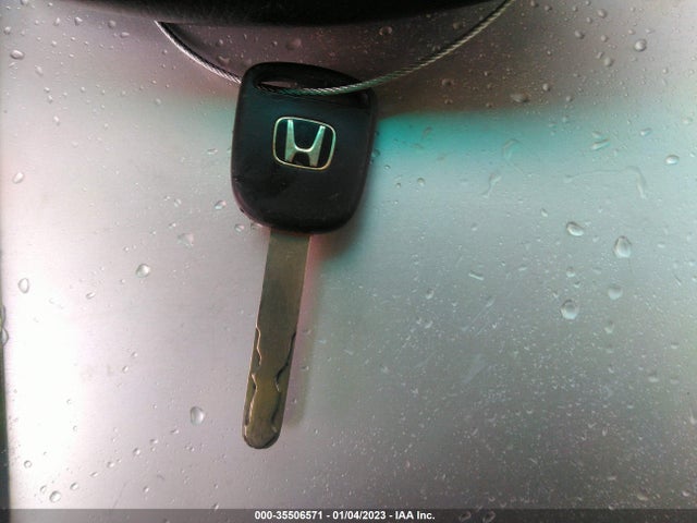 2004 HONDA CIVIC VIN: JHMES966X4S007756