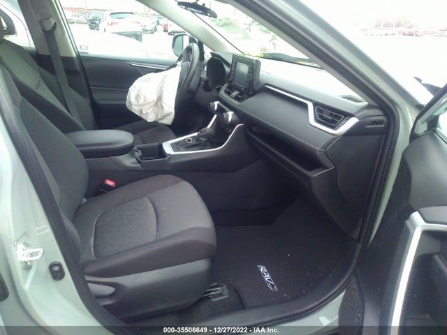 2022 Toyota RAV4, VIN: 2T3W1RFV0NW232244
