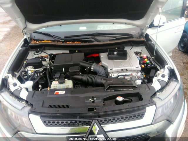 2020 Mitsubishi Outlander, VIN: JA4J24A53LZ010208