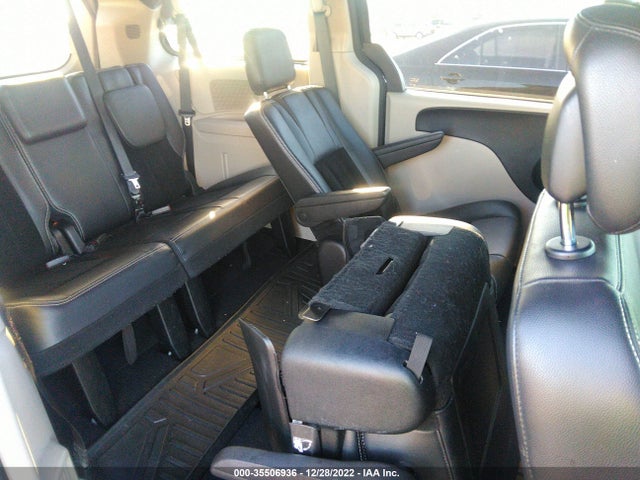 2017 Dodge Grand Caravan, VIN: 2C4RDGCGXHR679998