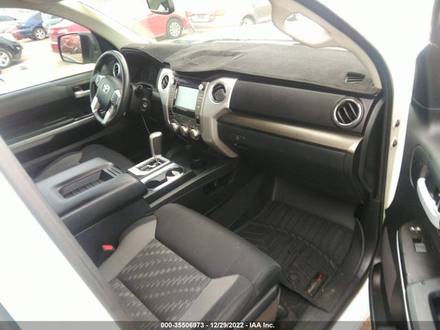 2019 Toyota Tundra, VIN: 5TFEY5F16KX247125
