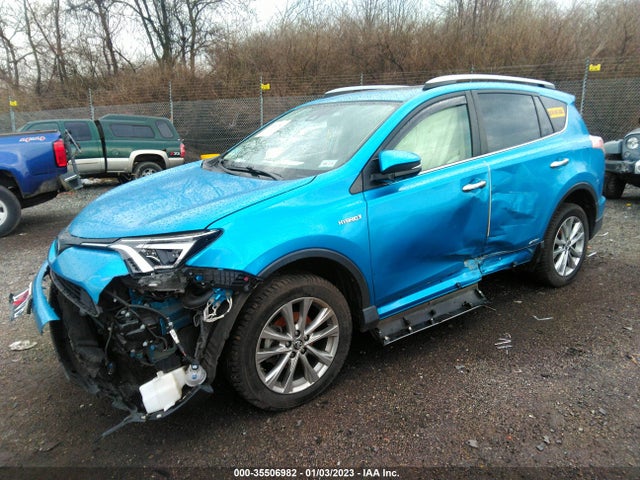 2017 Toyota RAV4, VIN: JTMDJREV7HD069859