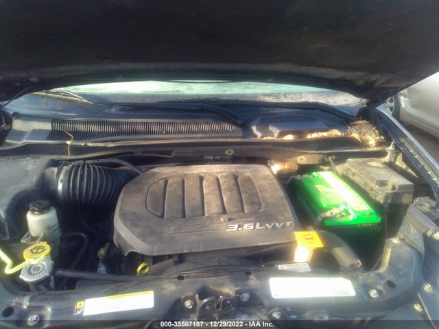 2A4RR6DG9BR713134 Chrysler Town & Country Limited