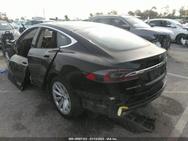 Tesla Model S 70 Kwh 2016 5YJSA1E15GF143714 Image 3
