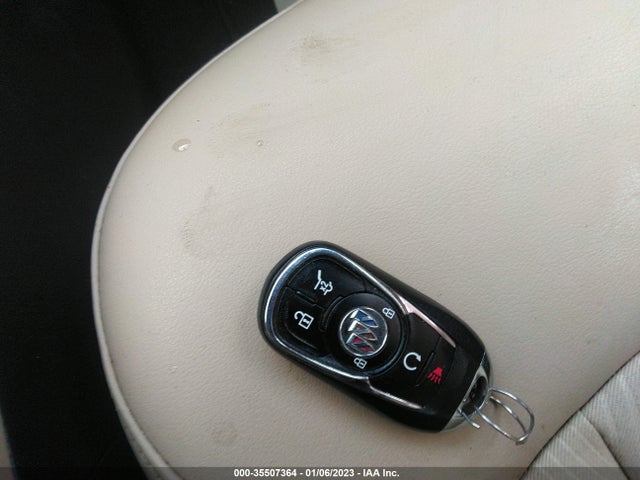 2020 Buick Envision, VIN: LRBFXBSA2LD032063