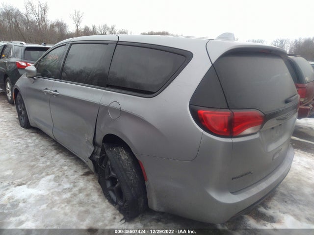 2018 Chrysler Pacifica, VIN: 2C4RC1FG4JR235551