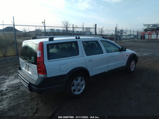 YV1SZ592151187468 Volvo XC70