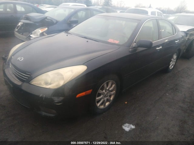Lexus ES 300 2003 JTHBF30G130131026 Image 2