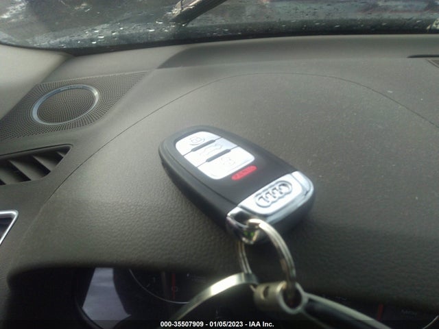 Audi Q5 2.0t Premium Plus 2011 WA1LFAFP0BA035831 Image 3