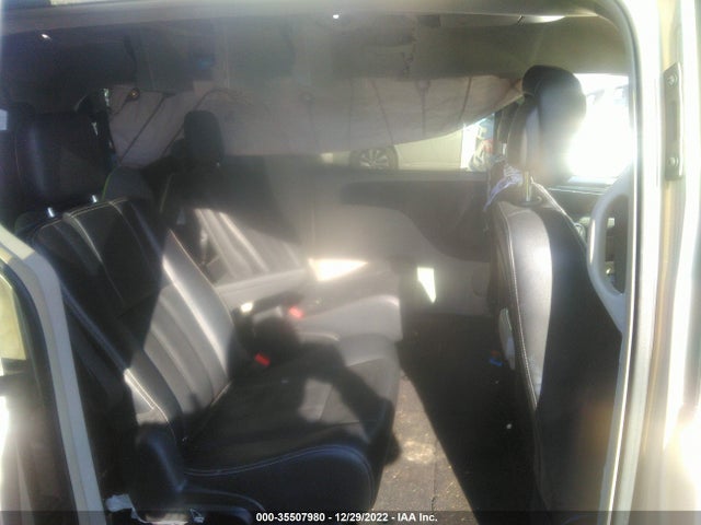 2C4RC1BG8FR562788 Chrysler Town & Country