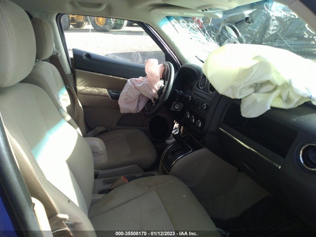 1C4NJPBA2ED779192 Jeep Patriot Sport/altitude