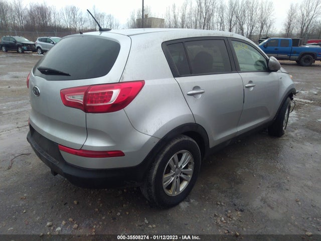 2011 KIA SPORTAGE LX VIN: KNDPBCA26B7069750