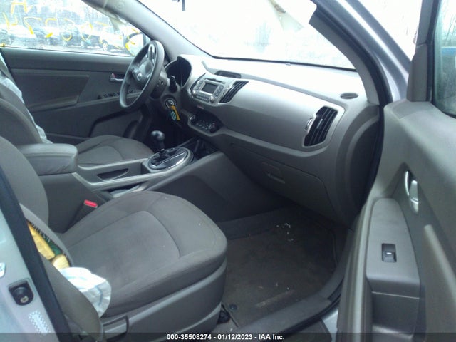 2011 KIA SPORTAGE LX VIN: KNDPBCA26B7069750