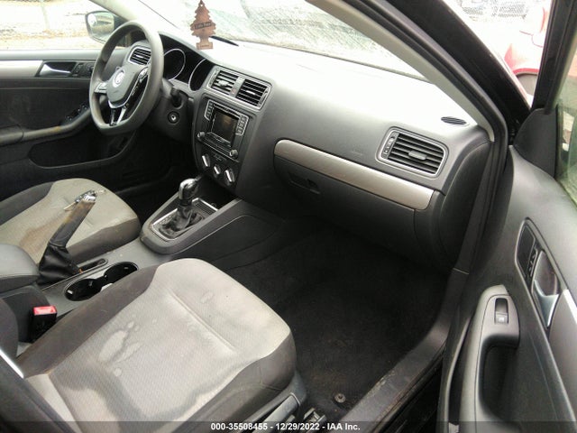 3VW2B7AJ3JM236611 Volkswagen Jetta 1.4t S