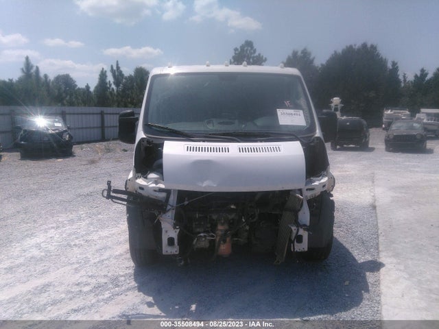3C6TRVAG5JE103829 RAM Promaster Cargo Van