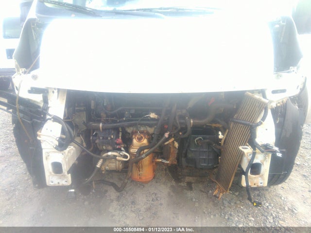 3C6TRVAG5JE103829 RAM Promaster Cargo Van