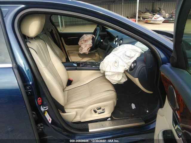SAJWA2GB7BLV16675 Jaguar Xj Xjl