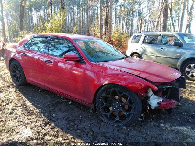 2015 Chrysler 300, VIN: 2C3CCABG7FH921290