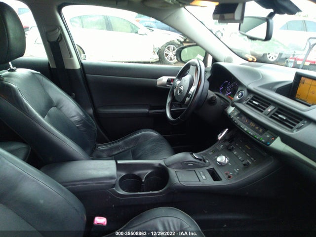 Lexus CT 200H 2011 JTHKD5BH0B2011826 Image 6