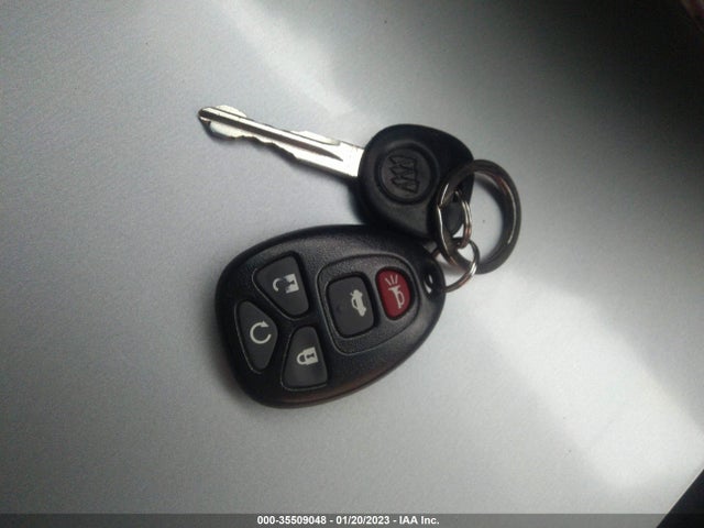 2009 BUICK LACROSSE CXL VIN: 2G4WD582291205365