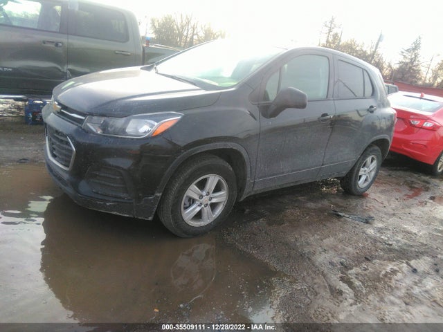 Chevrolet TRAX LS 2021 KL7CJNSB6MB351217 Image 2