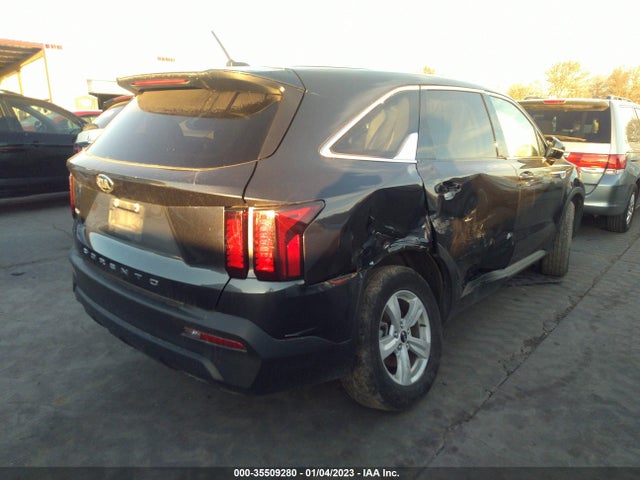 2021 Kia Sorento, VIN: 5XYRGDLC3MG035910