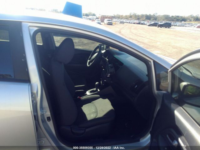 KNADM4A35E6376989 KIA RIO LX