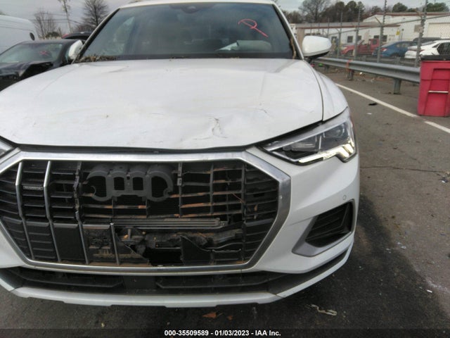 2020 Audi Q3, VIN: WA1BECF32L1103989