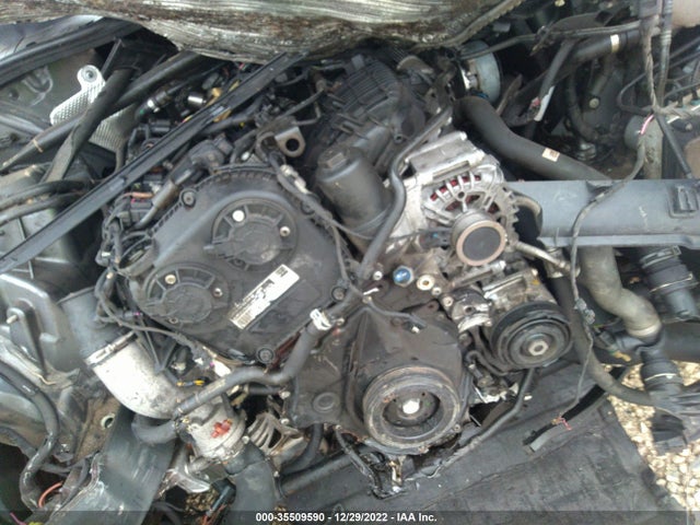 WA1BNAFY0J2028880 Audi Q5 Premium Plus