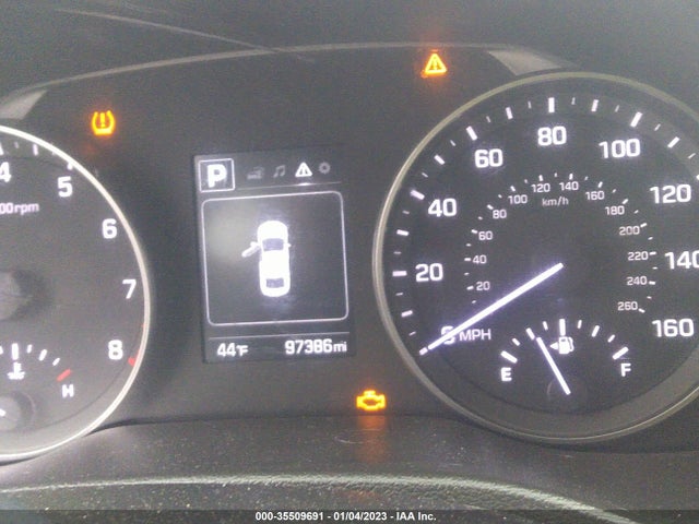 2018 Hyundai Elantra, VIN: 5NPD84LF9JH250536