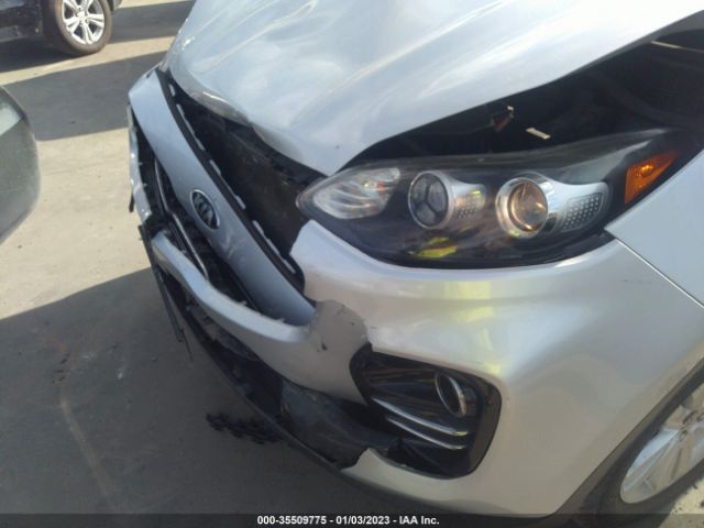 KNDPMCAC4H7243536 KIA Sportage Lx